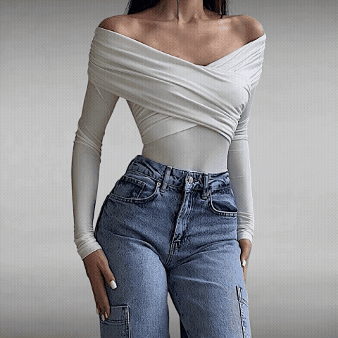 Caroline™ | Feel elegant and strong with a bodysuit that highlights your back