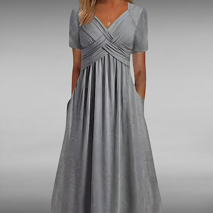 Ebba™ | Elegant Dress with a Flattering Fit 